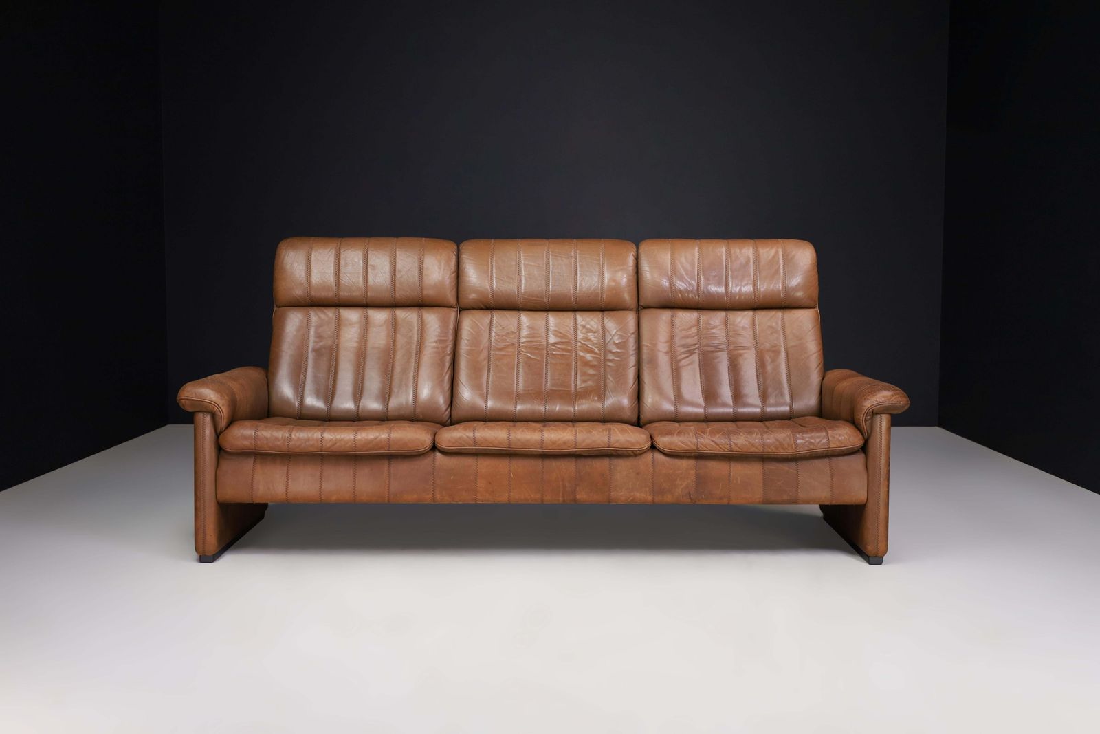 photo furniture De Sede Ds 86 Patinated Leather Sofa, Switzerland, 1970s