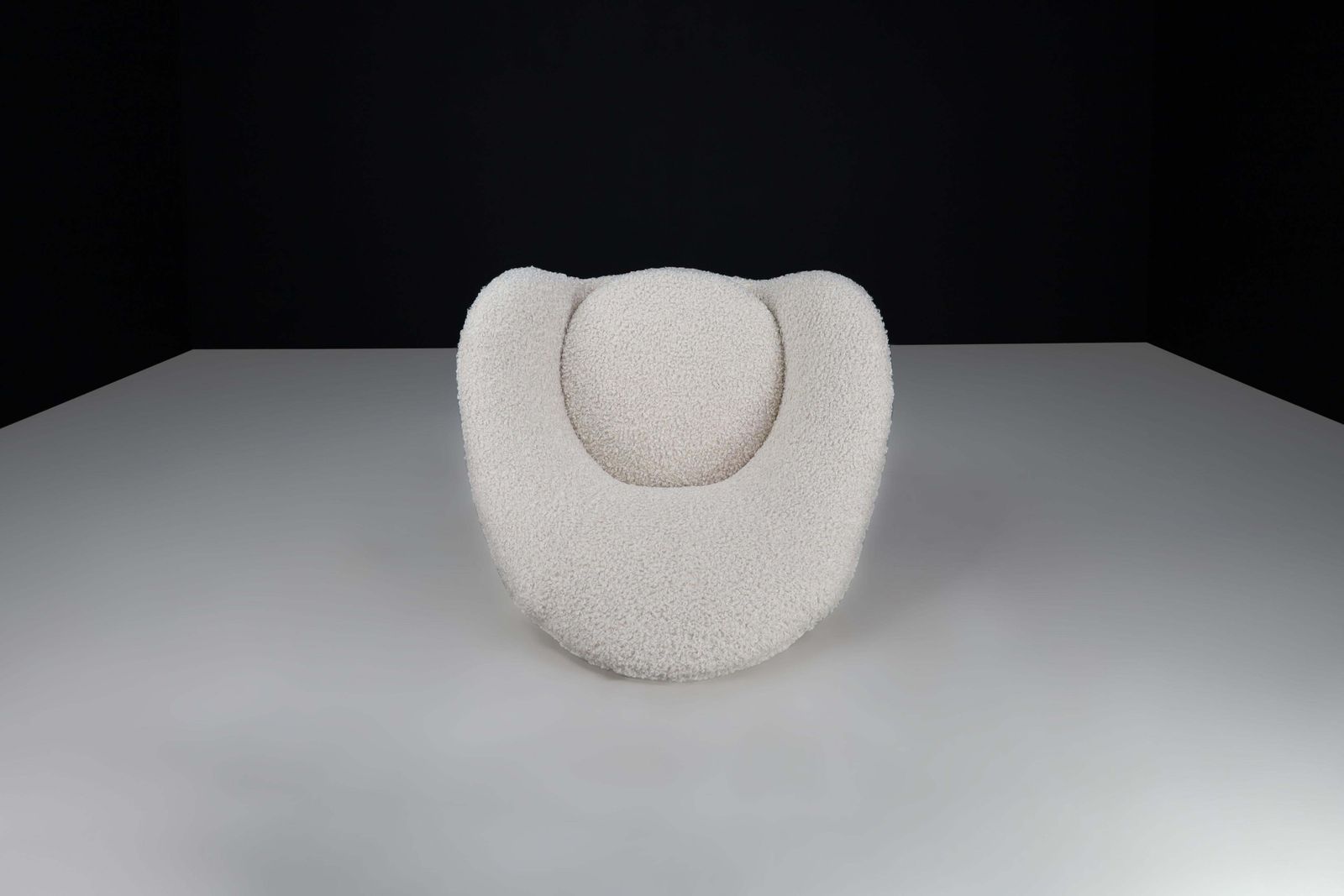photo for sale Federico Munari Lounge Chairs With Conical Feet And Teddy Upholstery, Italy 1940