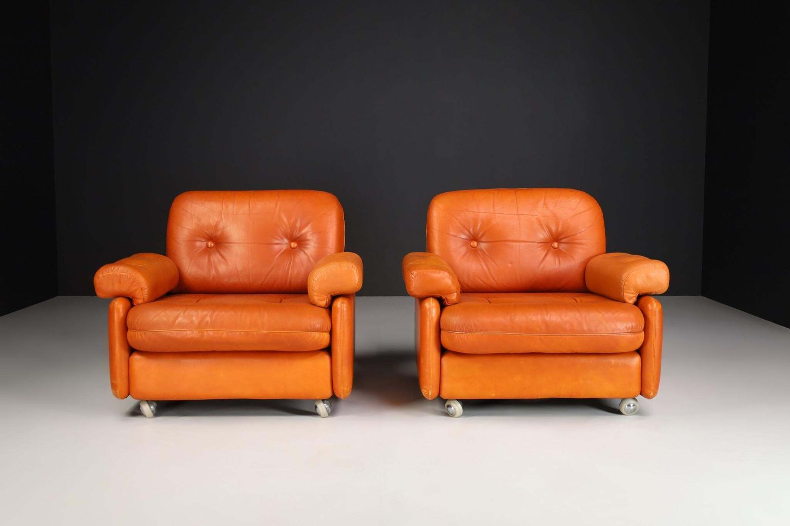 Set Of Two Mid Century Modern Leather Armchairs, Germany, 1960s photo for sale