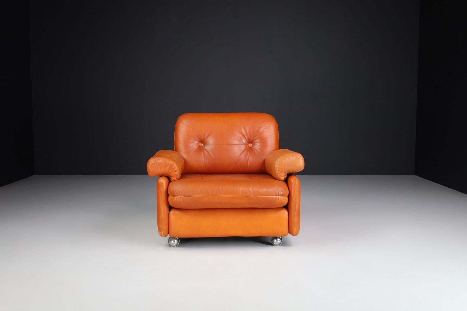 Set Of Two Mid Century Modern Leather Armchairs, Germany, 1960s photo 2931.0