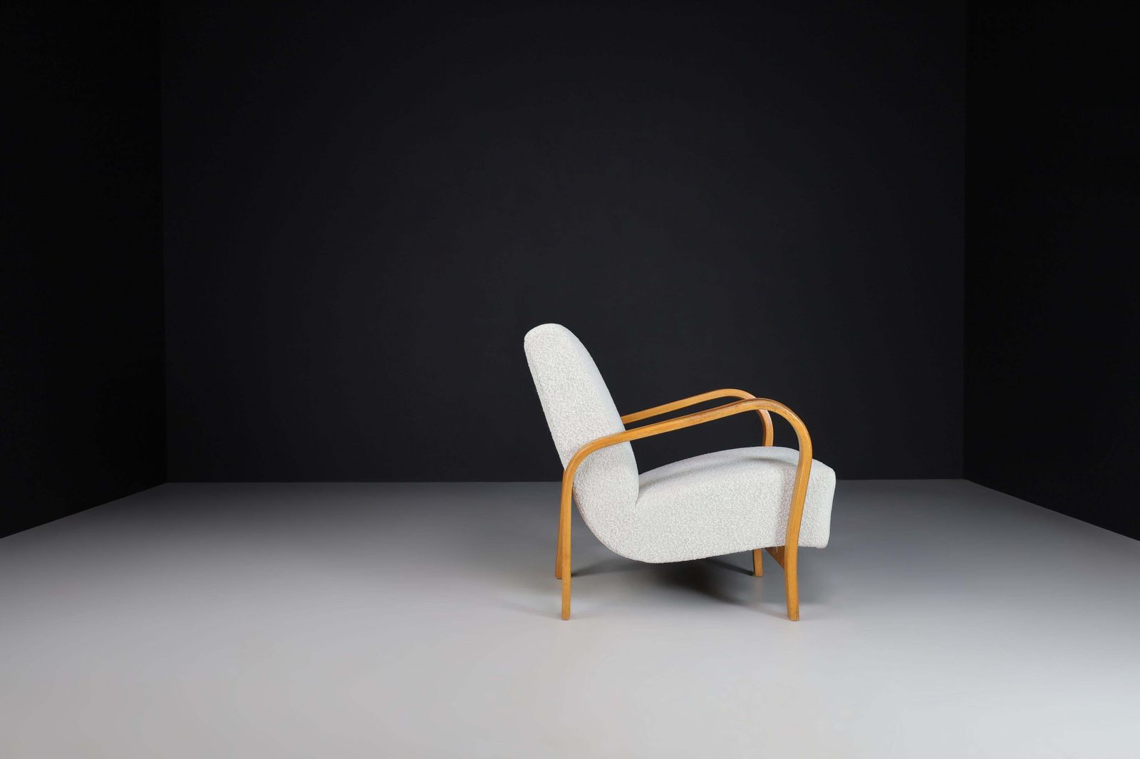 Karel Koželka & Antonín Kropáček Bentwood Armchairs. photo vinterior