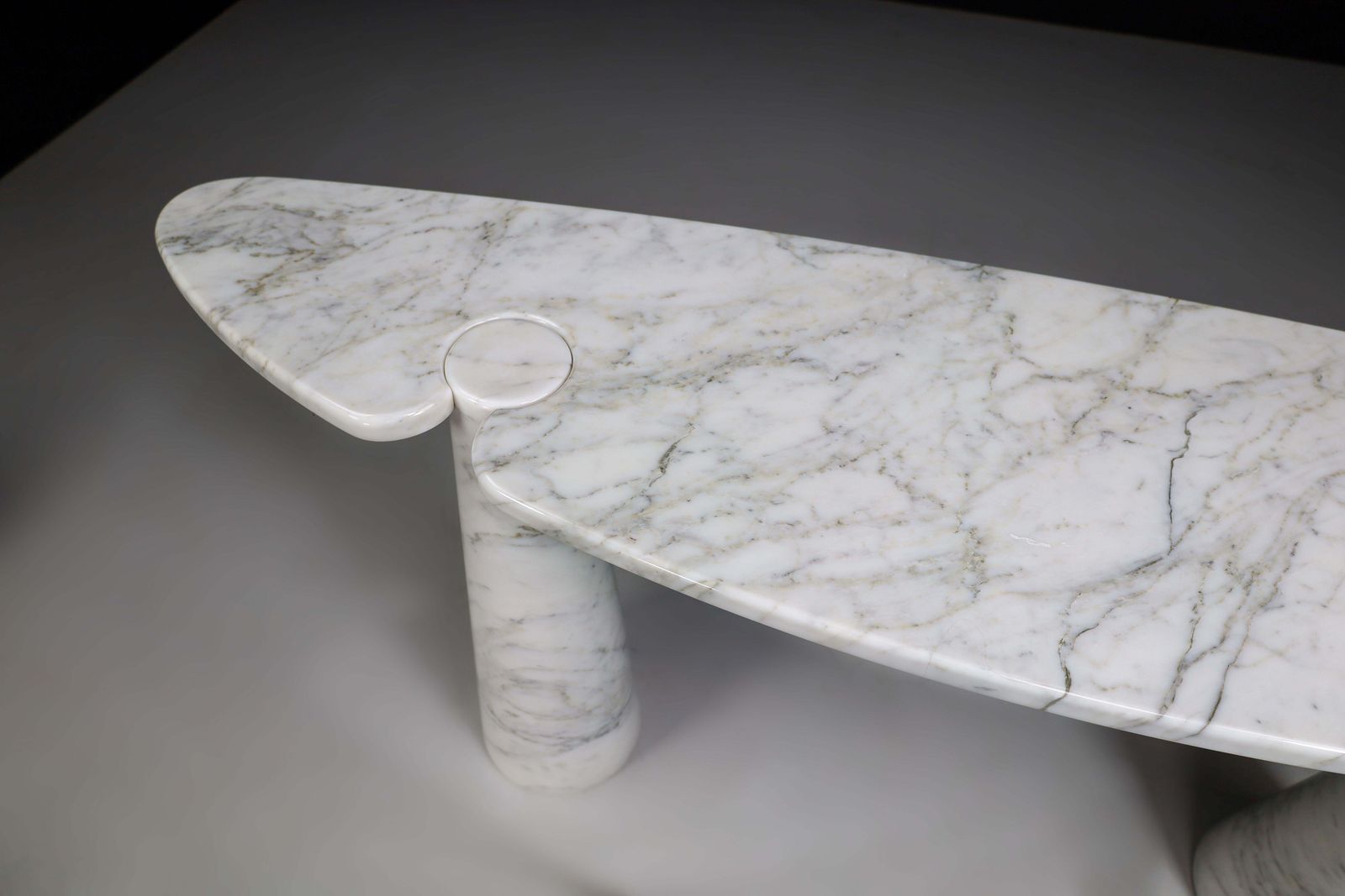 photo furniture Angelo Mangiarotti For Skipper White Carrara Marble "Eros" Consoles, Italy 1970s