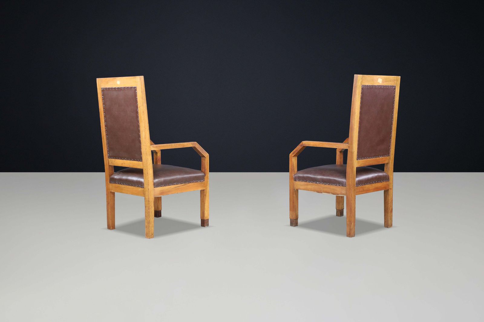 Pair Of Giovanni Michelucci Patinated Oak And Leather Armchairs, Italy, 1930s photo vintage