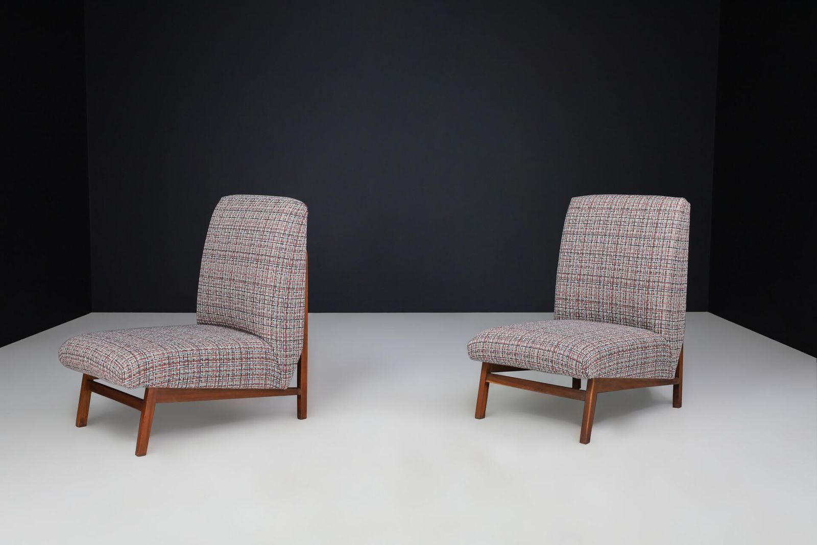photo furniture Mid Century Modern Walnut & Newly Upholstered Lounge Chairs, Italy, 1960s