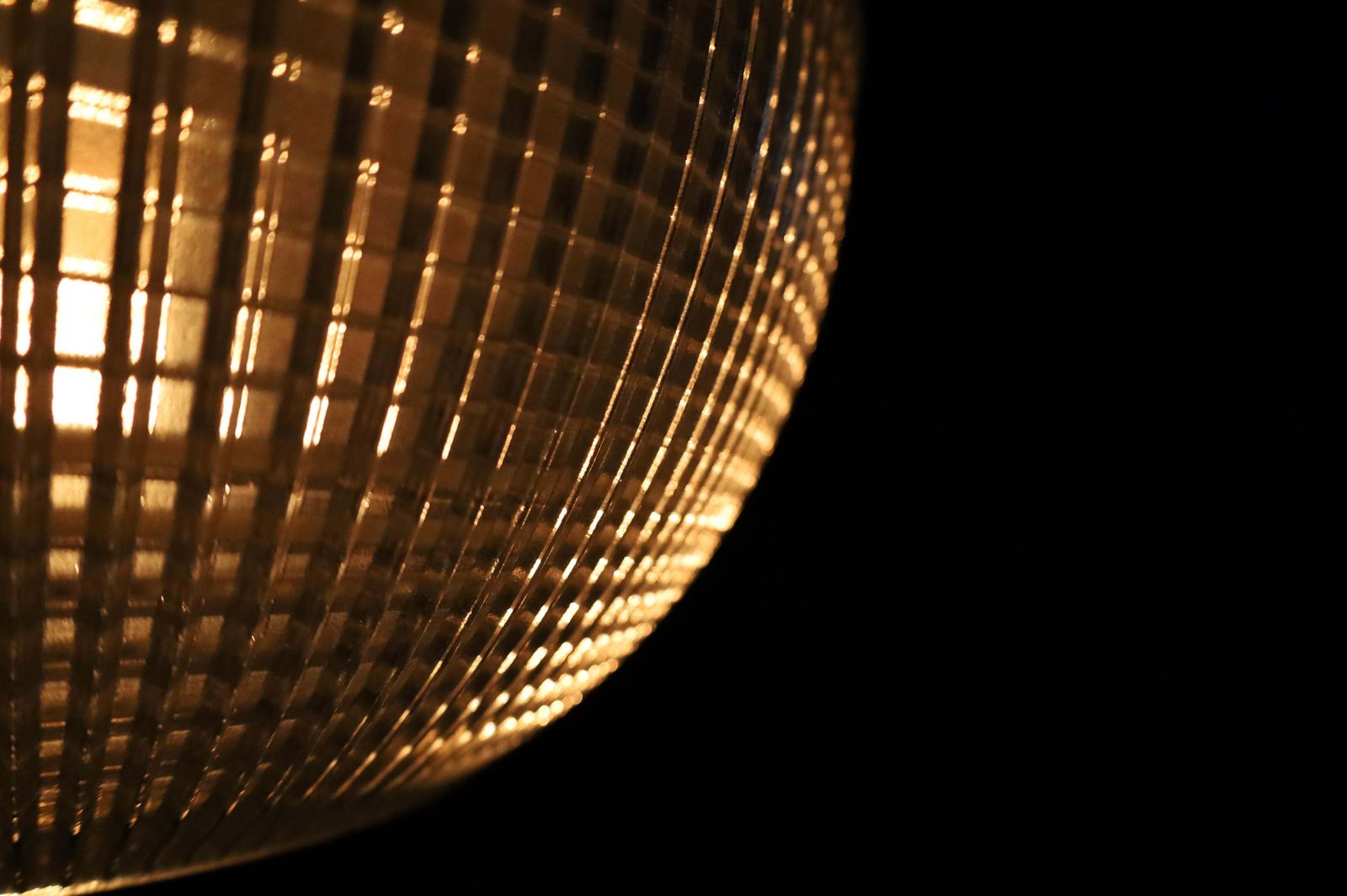 photo vinterior Original Holophane Globe Pendant Light, Paris, France, 1960