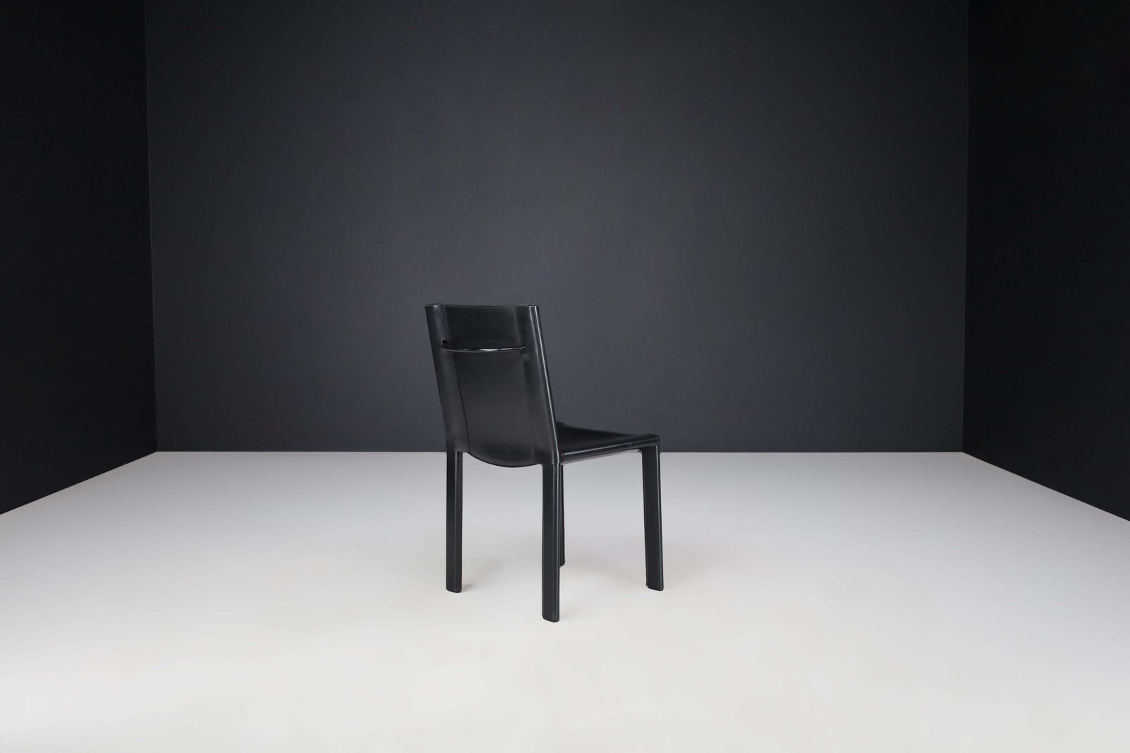 photo furniture Carlo Bartoli Black Leather Dining Room Chairs For Matteo Grassi Italy 1980s