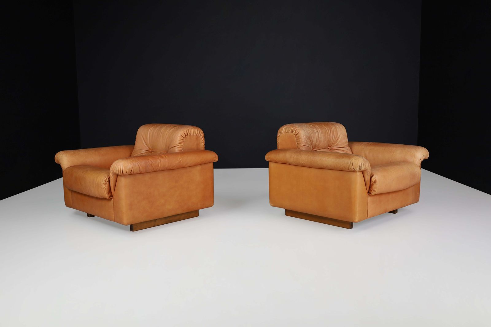 Set Of 2 De Sede Ds 45 Leather Lounge Chairs, Switzerland, 1970s photo for sale