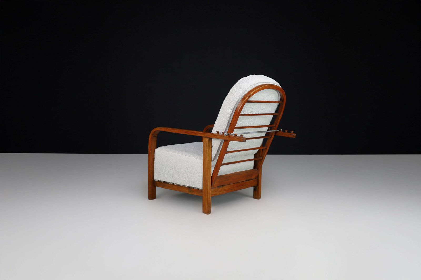 photo furniture Attributed To Jan Vaněk, Adjustable Bentwood Lounge Chair, Czechia, 1930s
