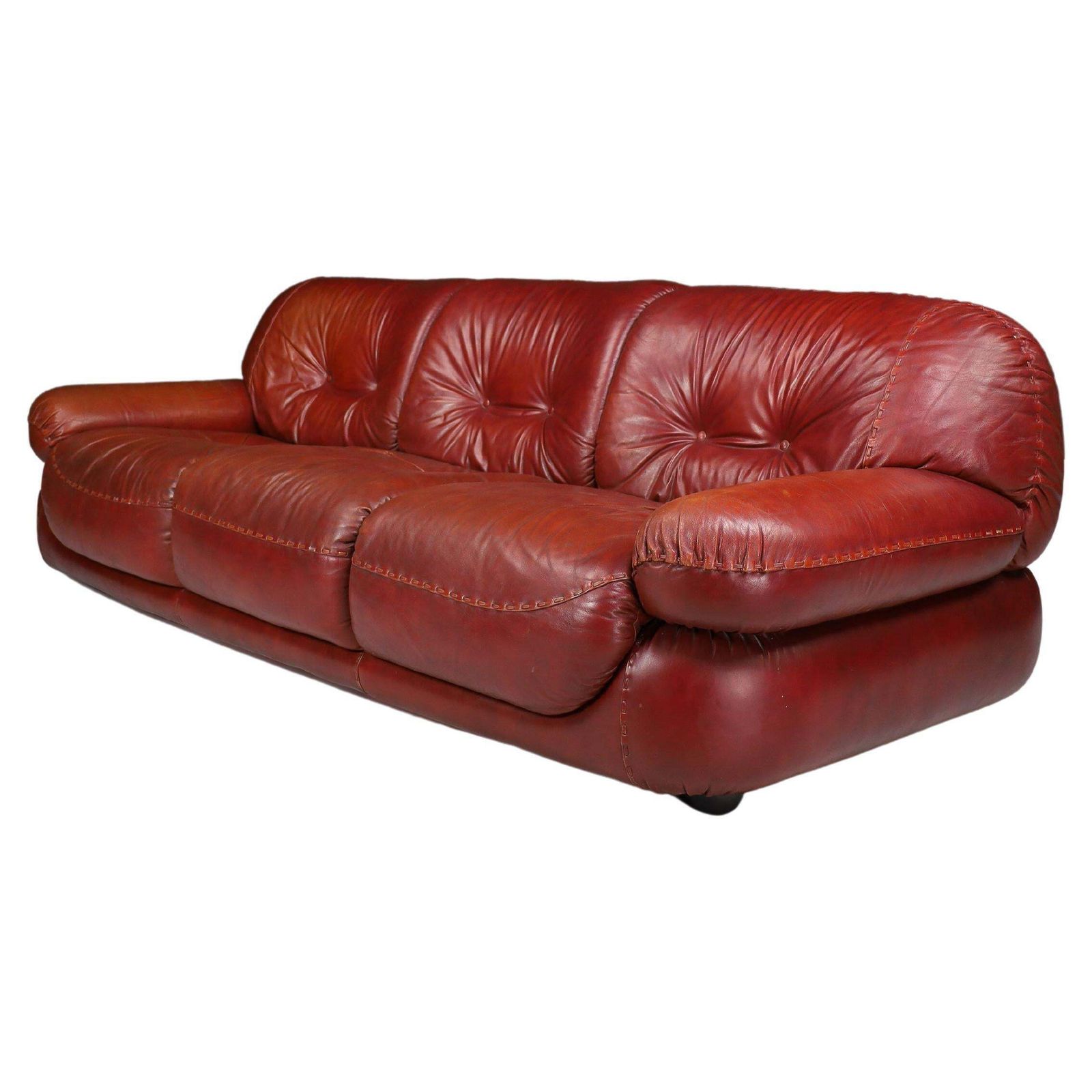 Large Lounge Sofa In Bordeaux Leather By Sapporo For Mobil Girgi, Italy, 1970