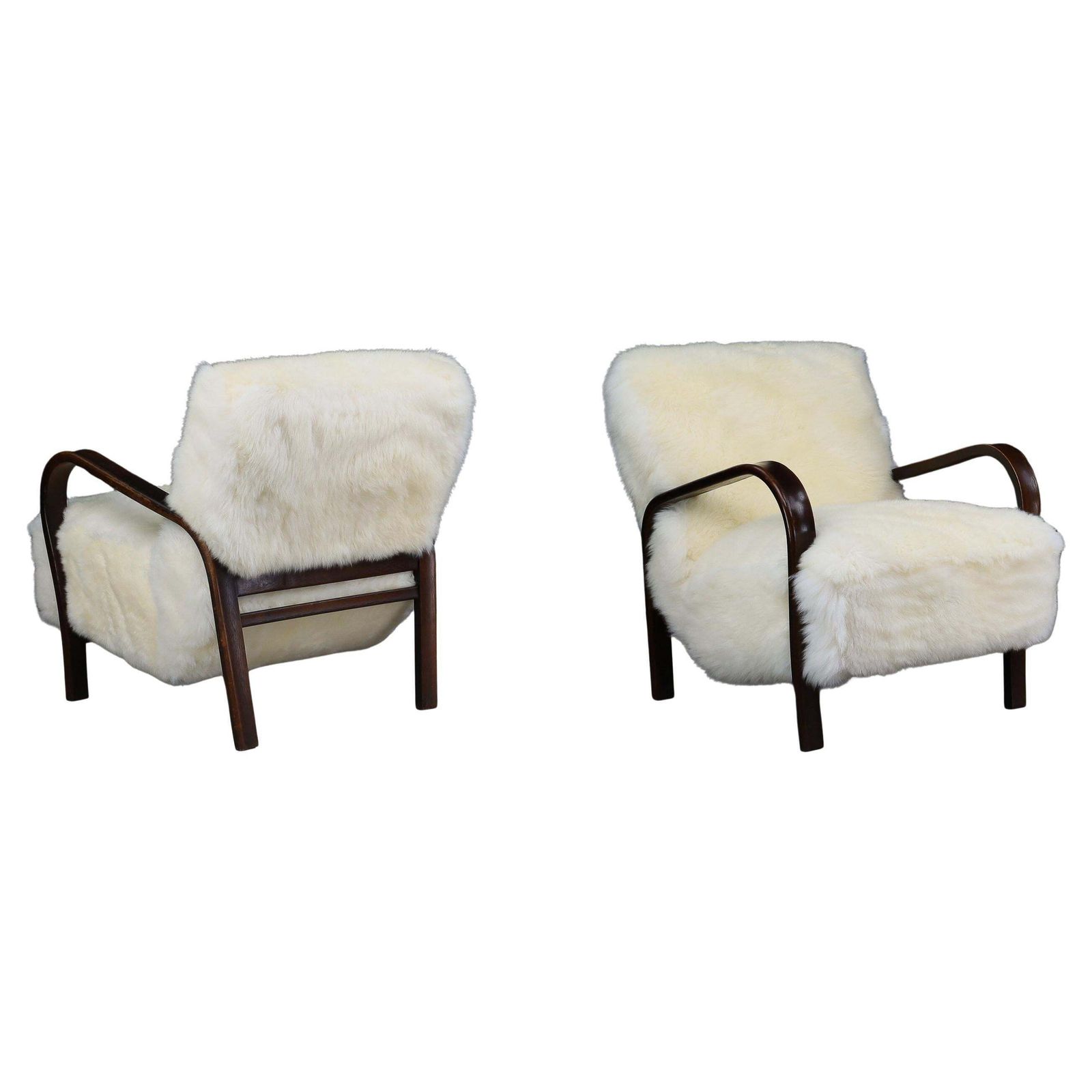 1940s Kozelka & Kropacek Armchairs In Ivory Texel Sheepskin Dark Patinated Frame