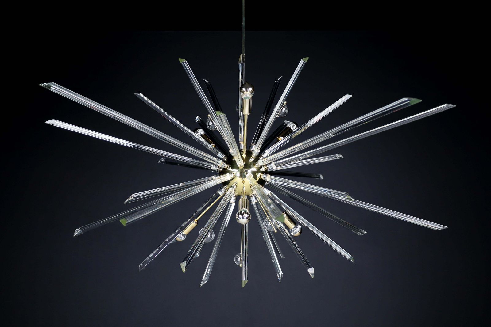 photo vintage Extremely Large Brass Sputnik Chandelier Designed In The Czech Republic 1960s