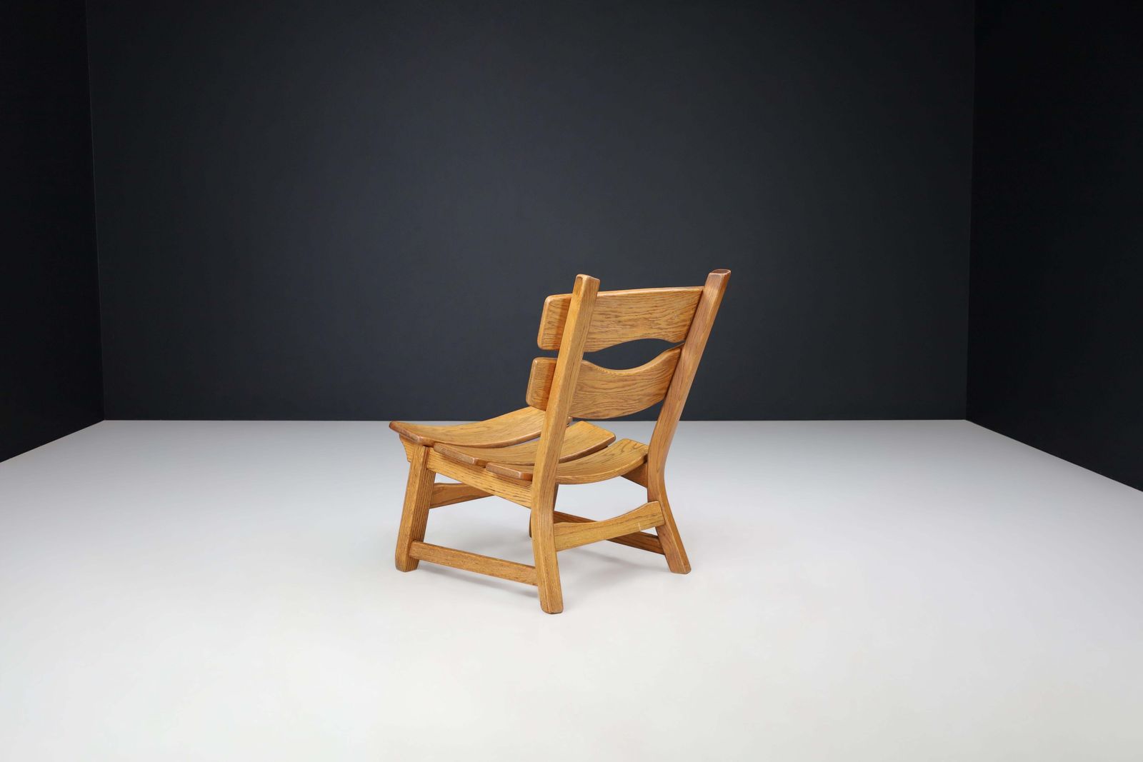 Sculptural Brutalist Lounge Chair In Blond Oak, France, 1960s photo vintage