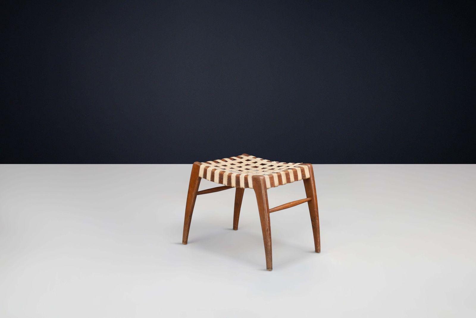 Woven Oak Stool By Jan Vaněk For Krásná Jizba, Czechoslovakia, 1940s photo vinterior