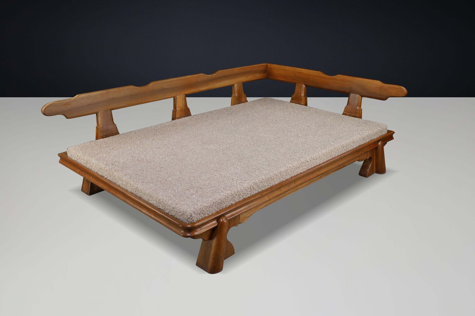 photo vinterior Monumental French Brutalist Walnut Daybed, Sculptural With Bouclé Upholstery.