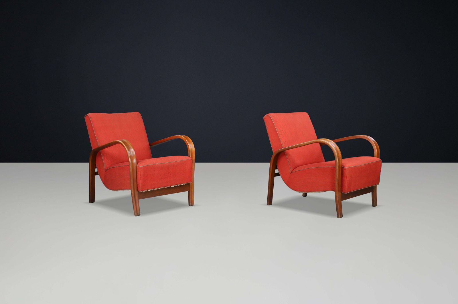 1940s Bentwood Armchairs By Koželka & Kropáček – Prague, Czechoslovakia photo buy