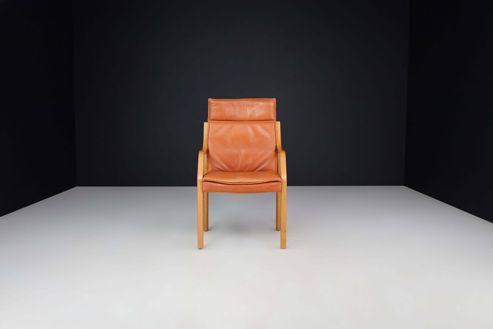 Walter Knoll Set Of 16 Dining Room Chairs In Bentwood And Leather, Germany 1970s photo for sale