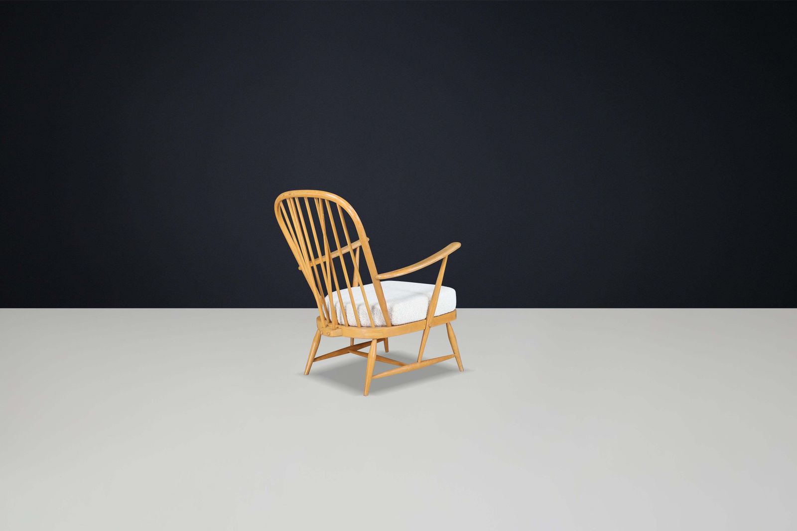 1960s Ercol Windsor Lounge Chair In Blonde Beech & Elm With New Bouclé Fabric photo Furniture