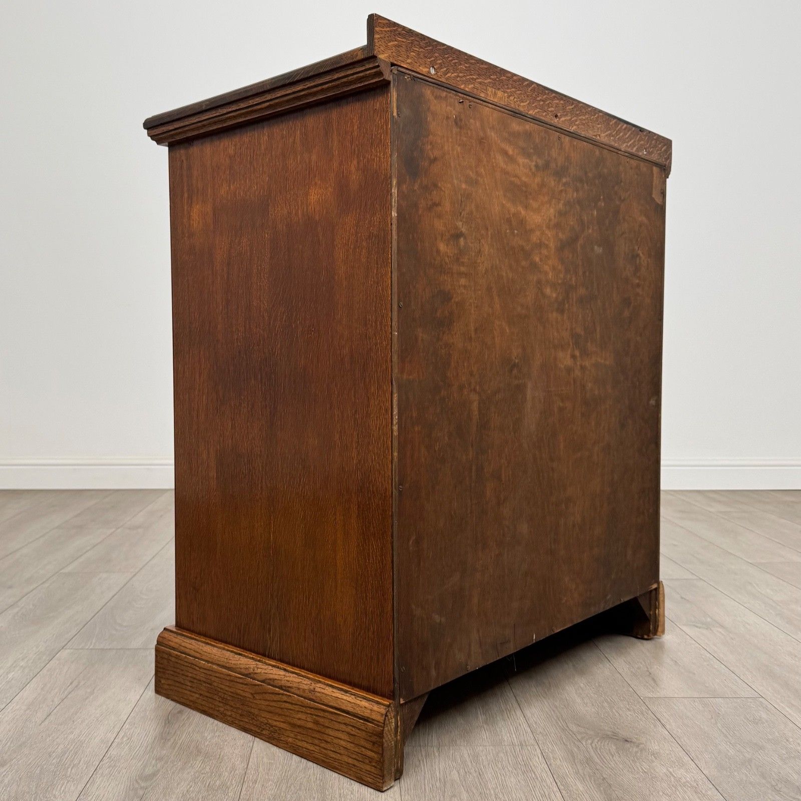 Antique 20th Century Fine Quality Chest Of Drawers In Oak photo Furniture