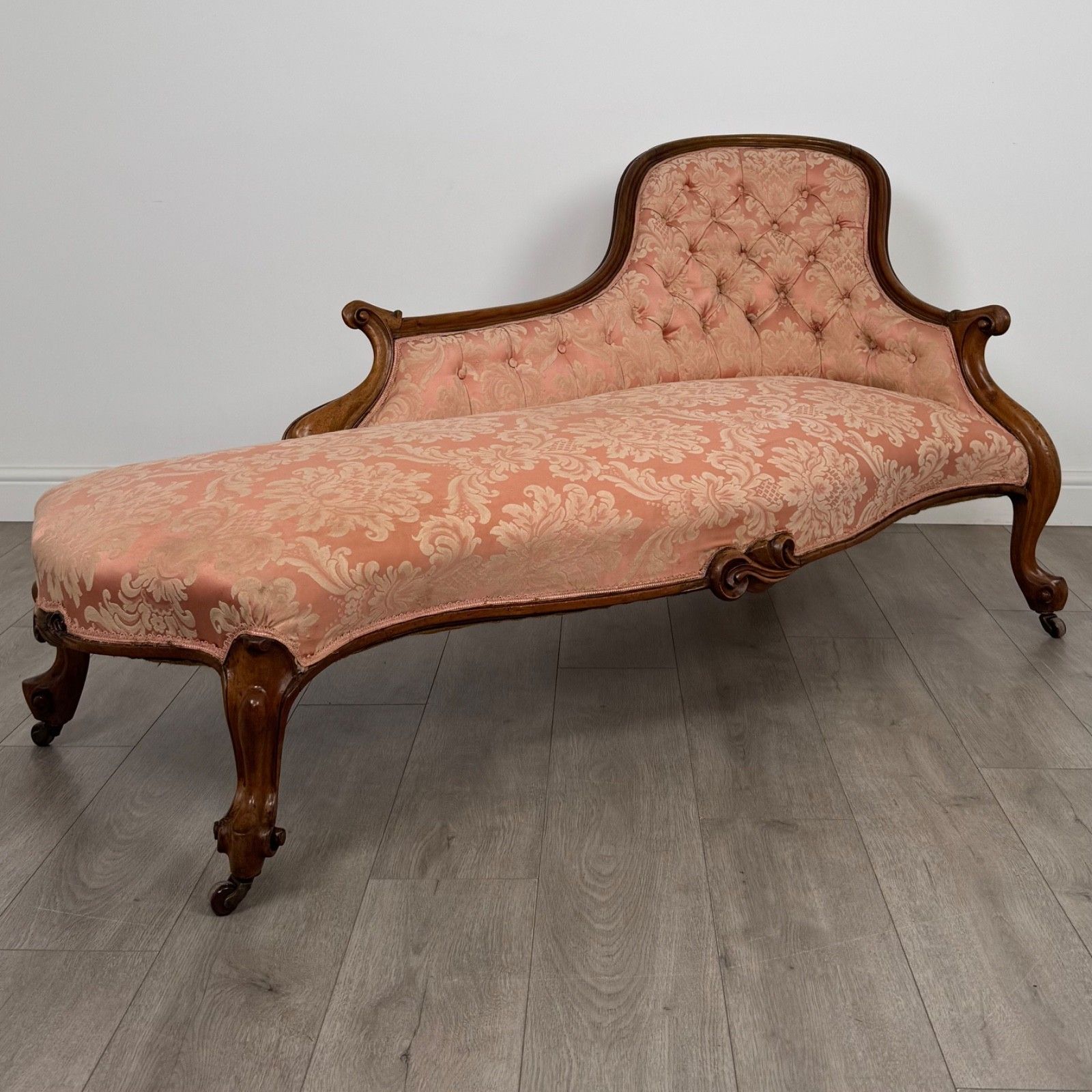 Antique 19th Century Fine Quality Chaise Lounge In Mahogany photo vintage