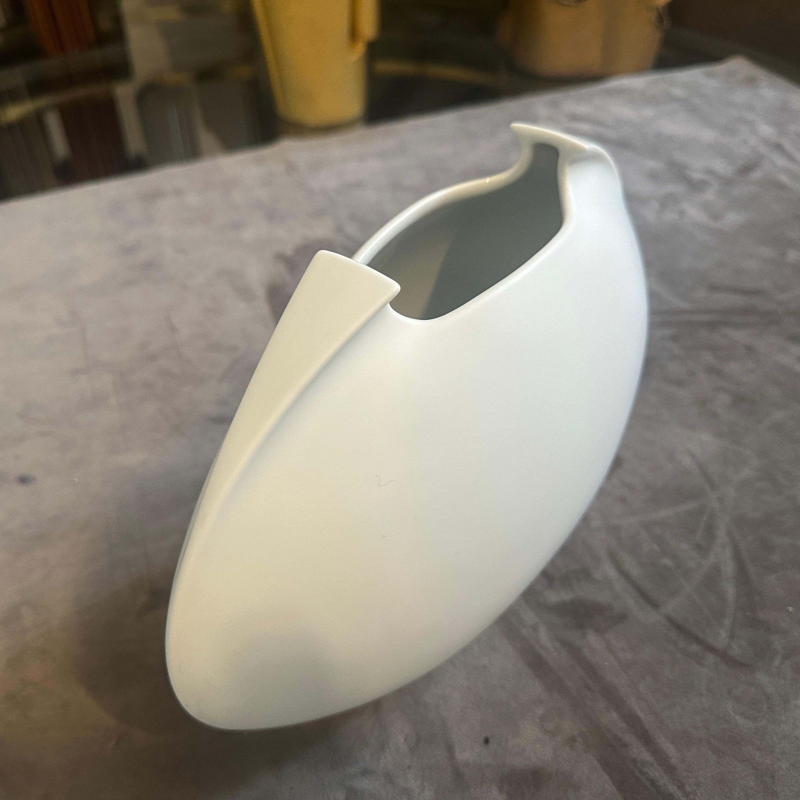 1990s Minimalist White Porcelain Tasca Vase By Lino Sabattini For Rosenthal photo Home Decor