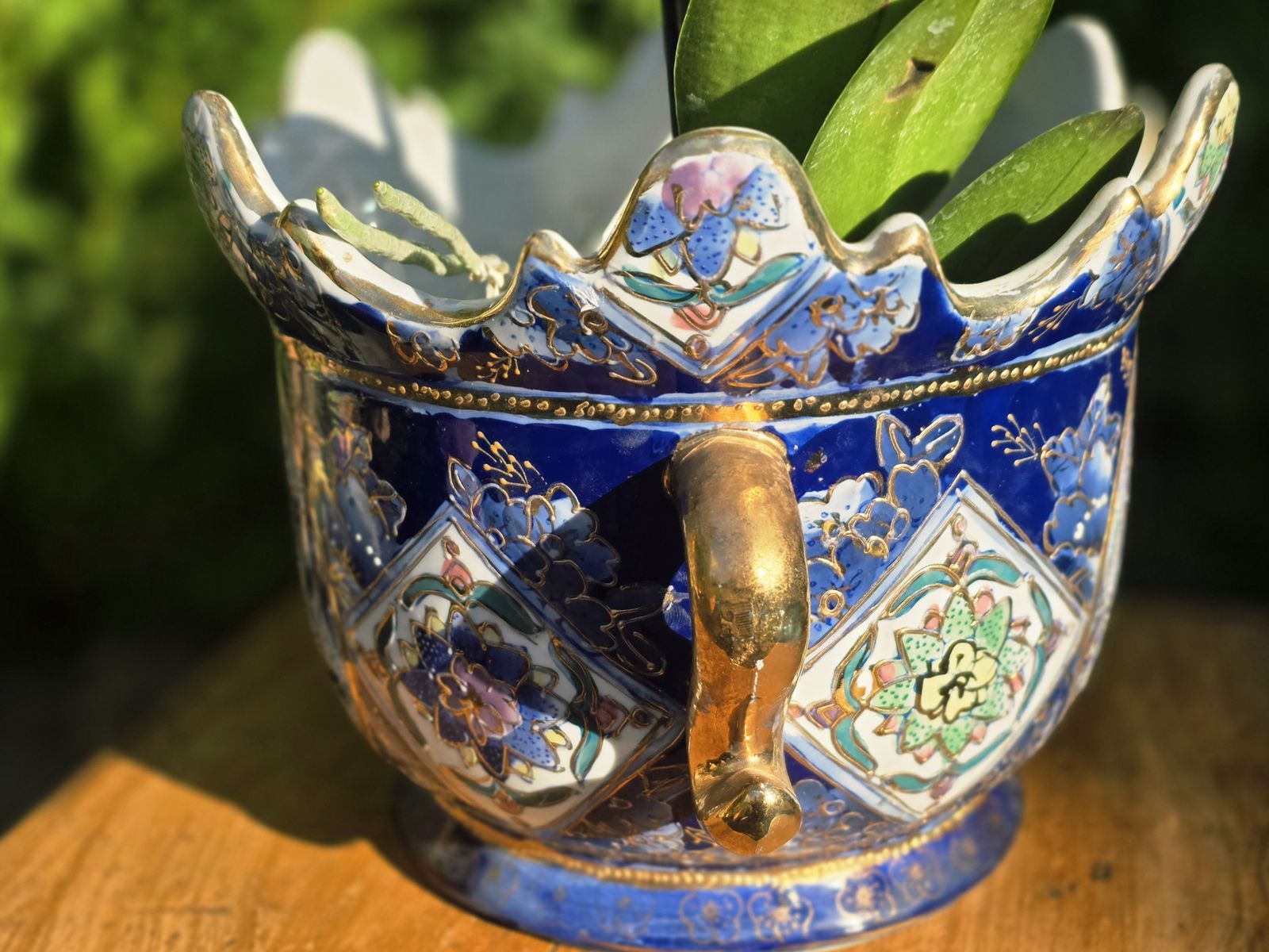 Heavy Vintage Chinese Jardinière Plant Pot With Gold Trim photo buy