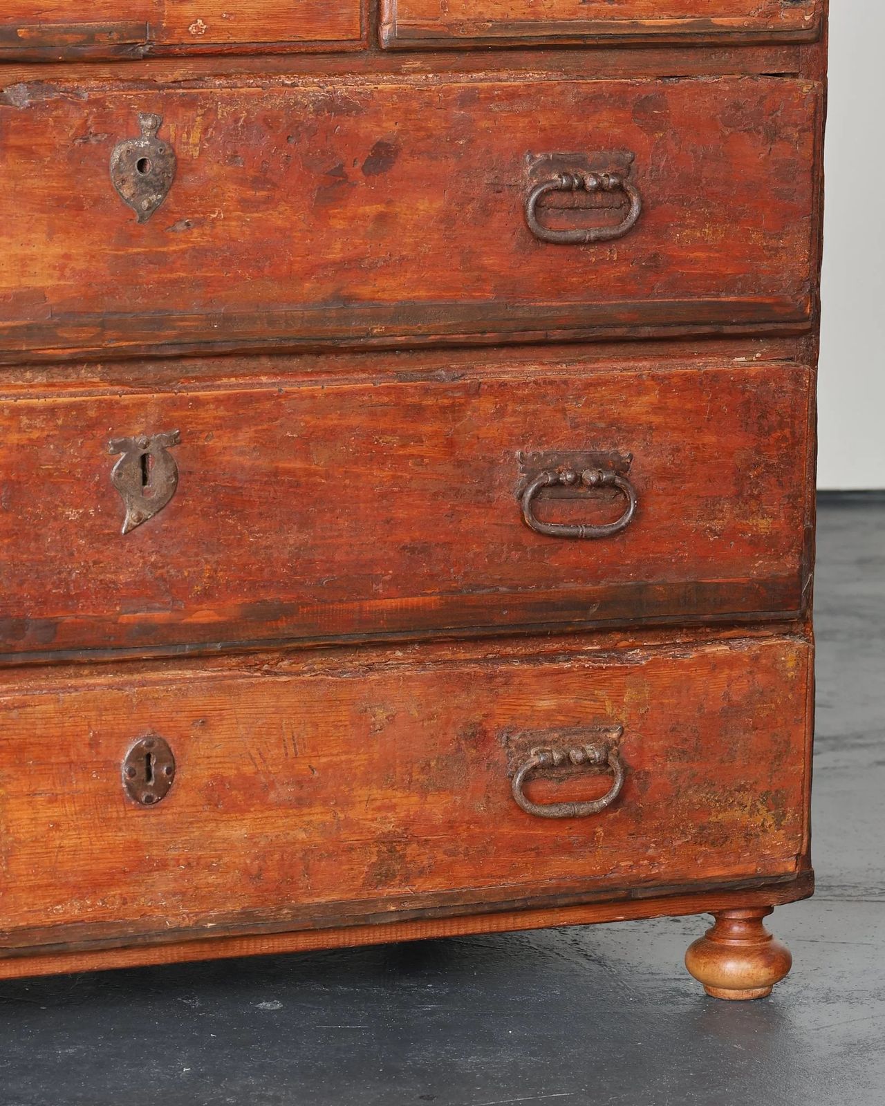 Primitive 17th C. Spanish Chest Of Drawers photo buy