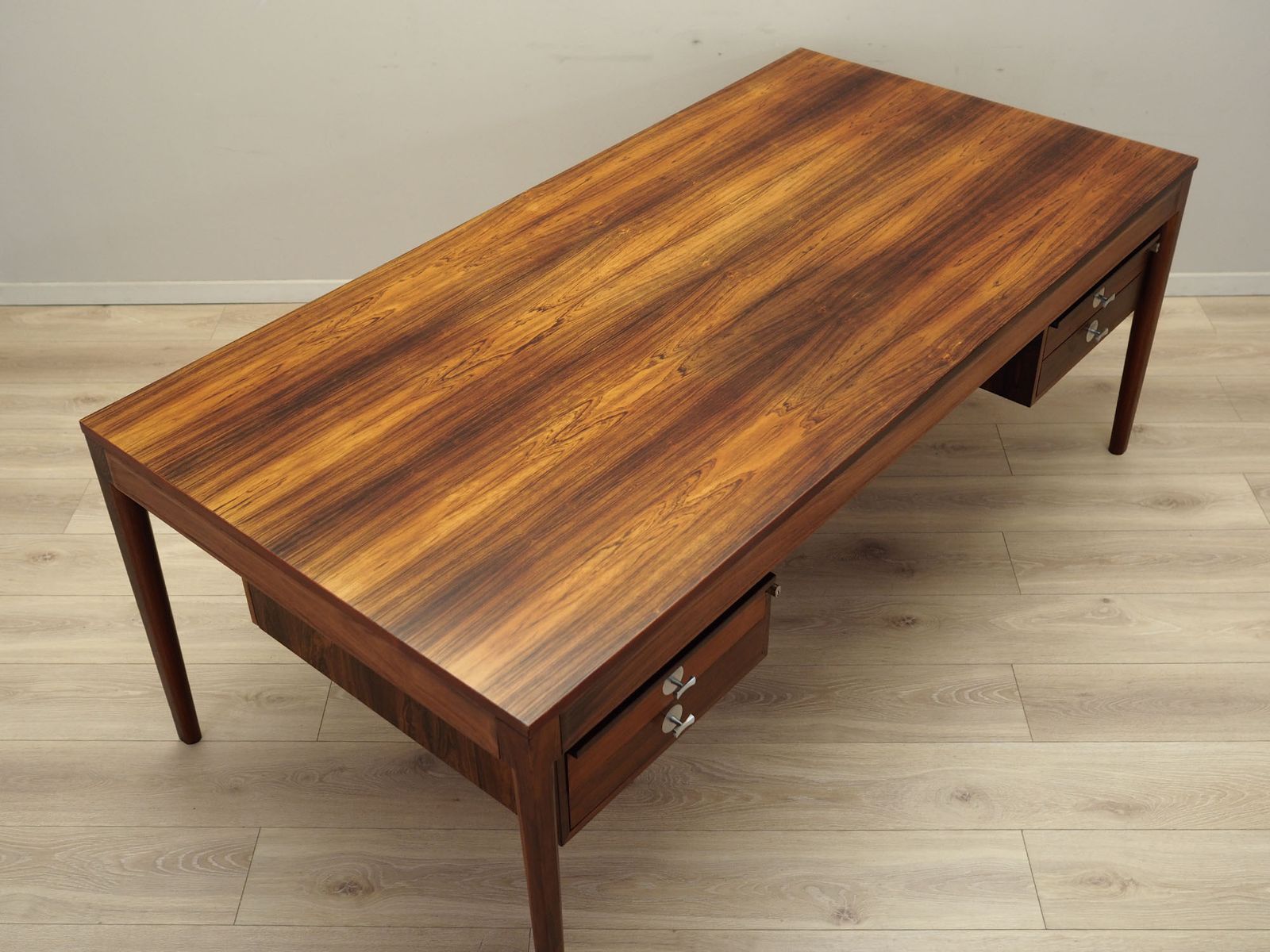 photo vinterior Diplomate Vintage Bureau Danish Design Jaren 1970 Designer Finn Juhl Fabrikant France And Son