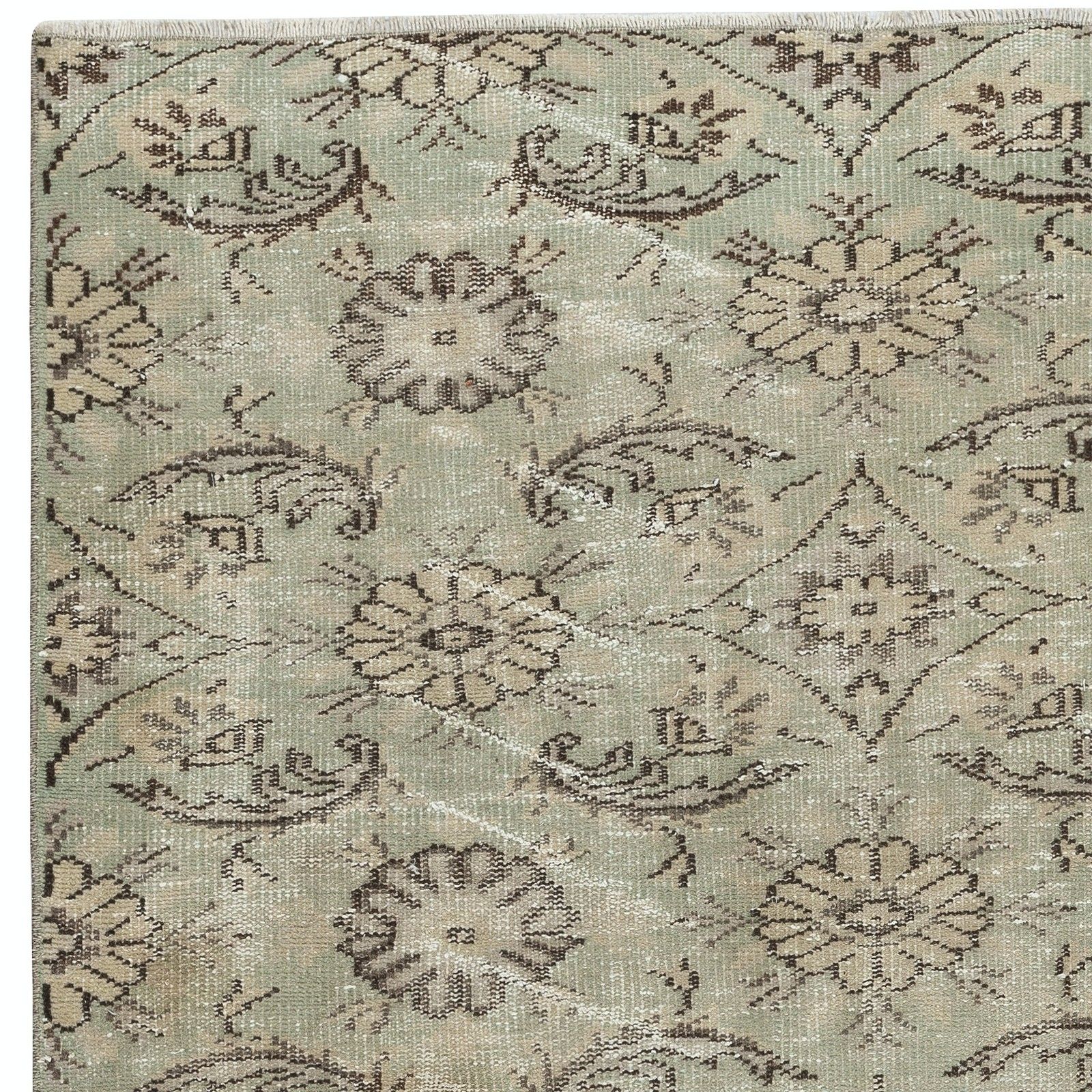 4.6x8 Ft Hand Knotted Floral Design Turkish Rug For Rustic Farmhouse Interiors photo 356.0