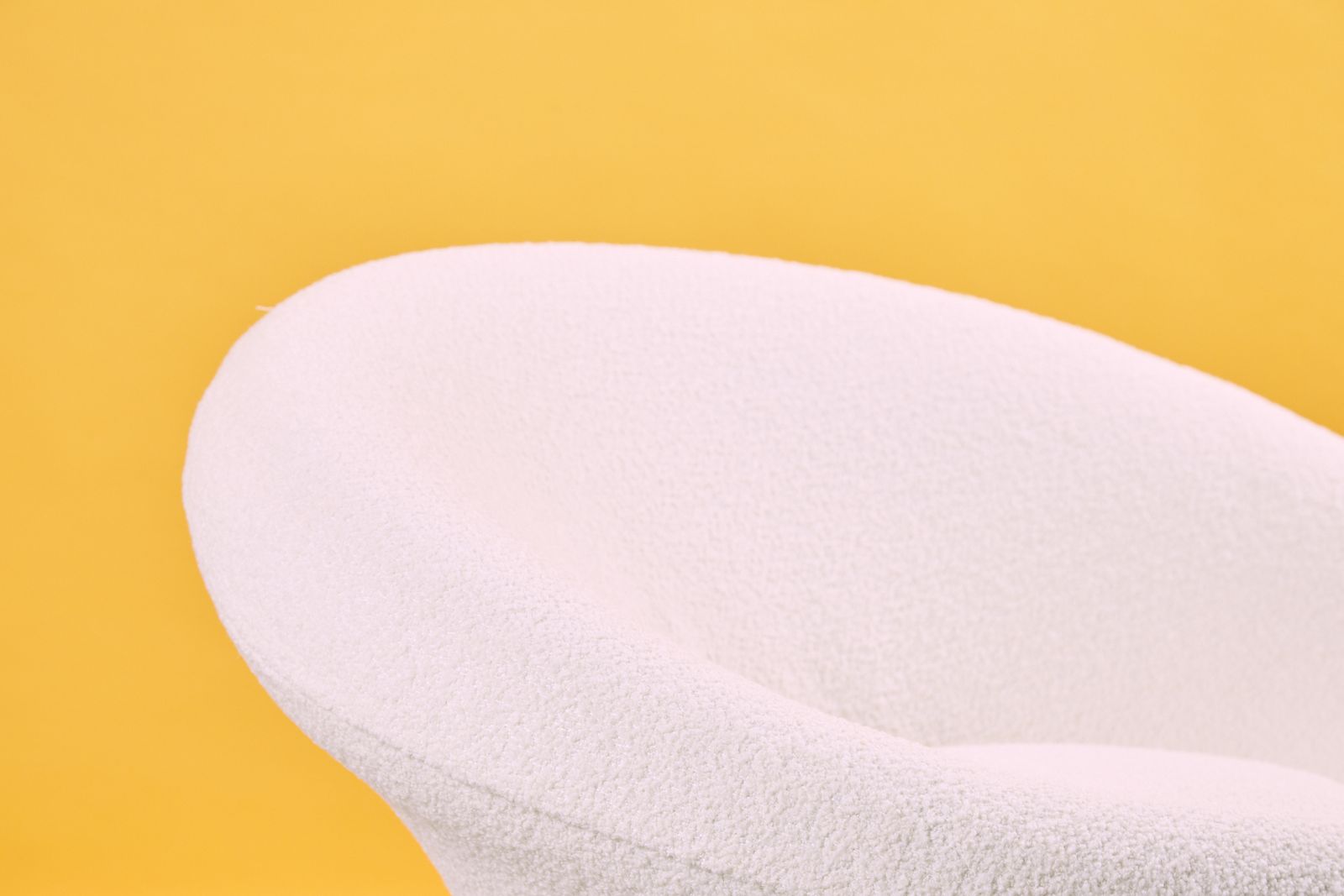 Pair Of Artifort Pierre Paulin Mushroom Chairs In White Bouclé Wool   Mid Century Mcm photo buy