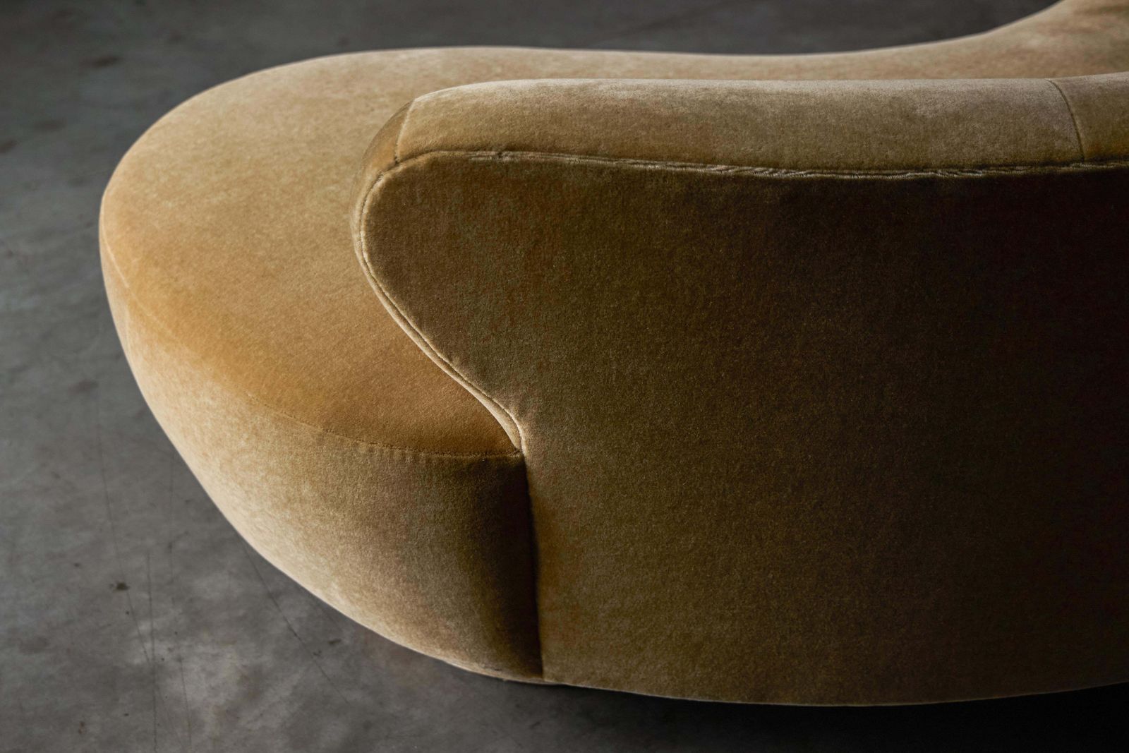 Serpentine Sofa By Vladimir Kagan For Directional, United States, 1980s photo 19574.0