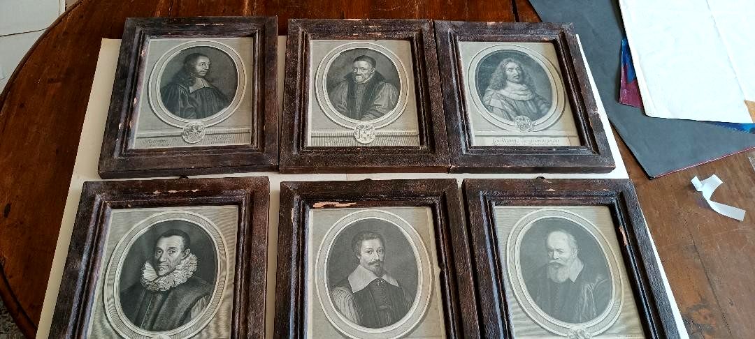 Six 6 Antique 18th Century France Engravings Character Portraits Cornices photo furniture