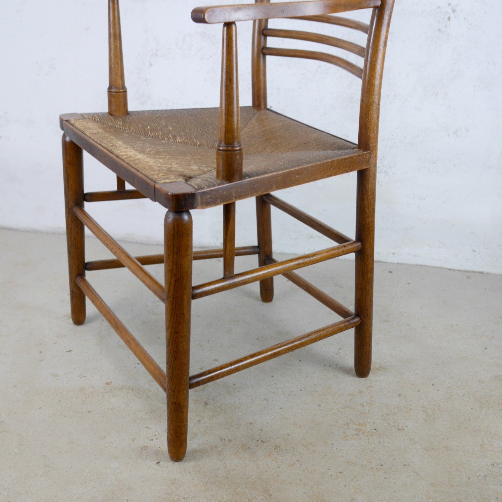 photo furniture Antique Arts & Crafts Sussex Chair William Morris Style Rush Seat #103056