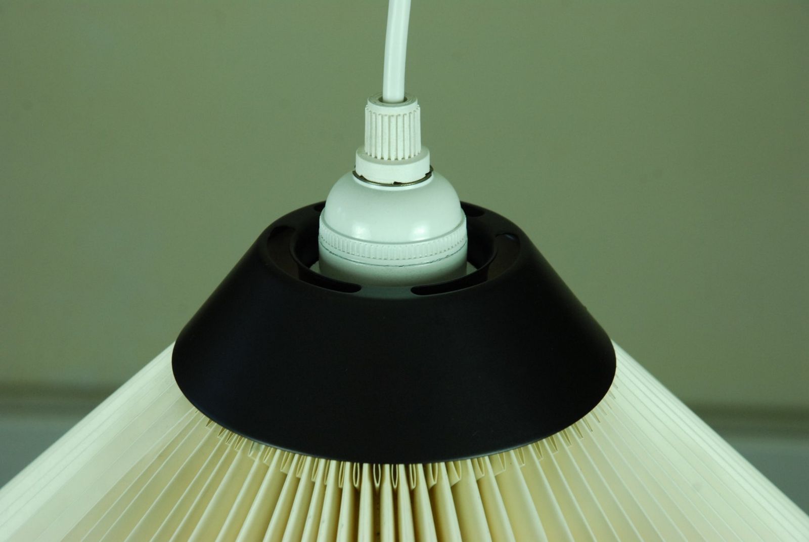 395.0 Model 12 ø50 Pendant Lamp By Tage Klint For Le Klint, 1980s photo
