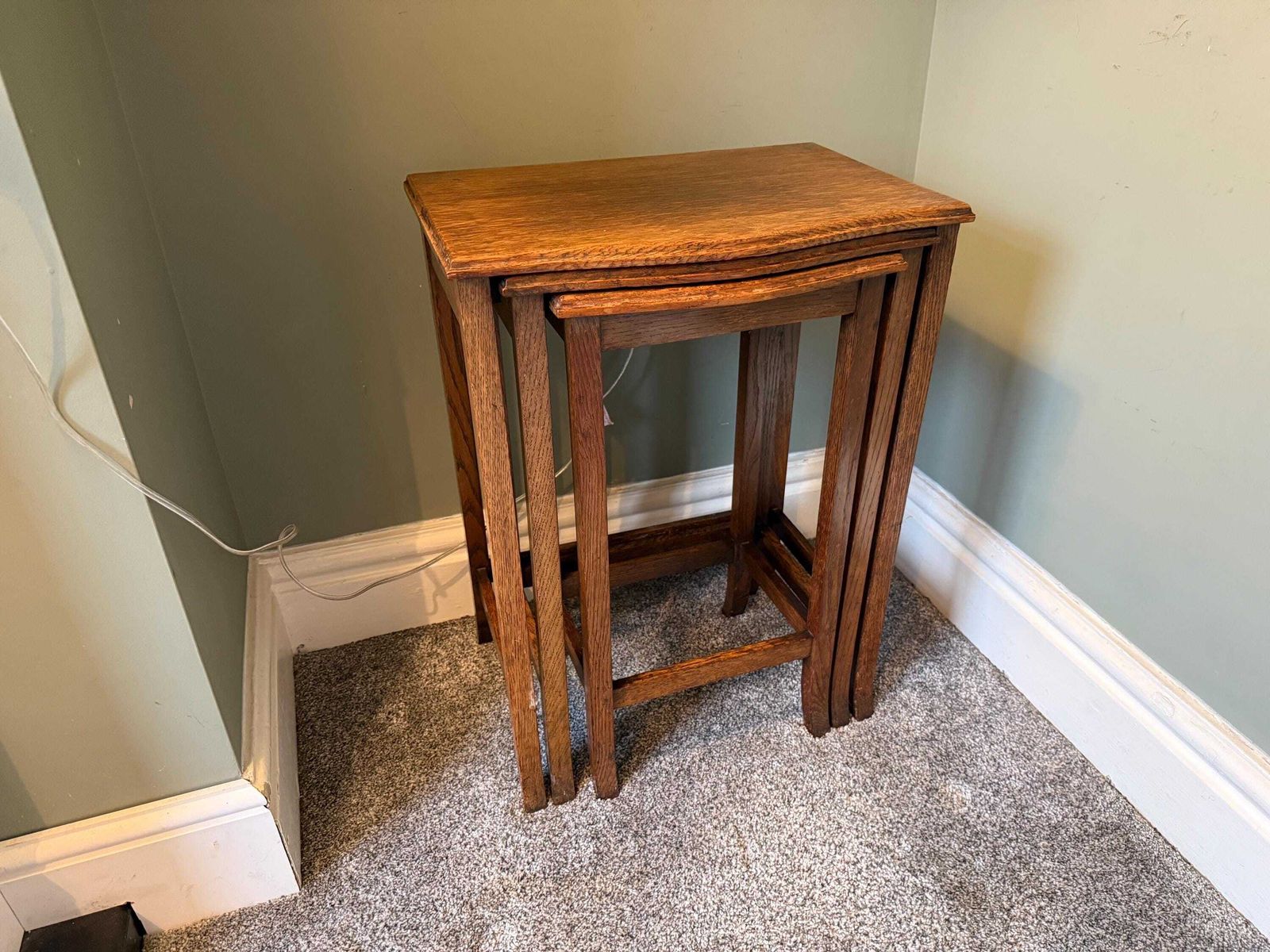 photo vinterior Antique Vintage Nest Of Tables, Plant Stand, Side Table, Coffee Table, Occasional Table