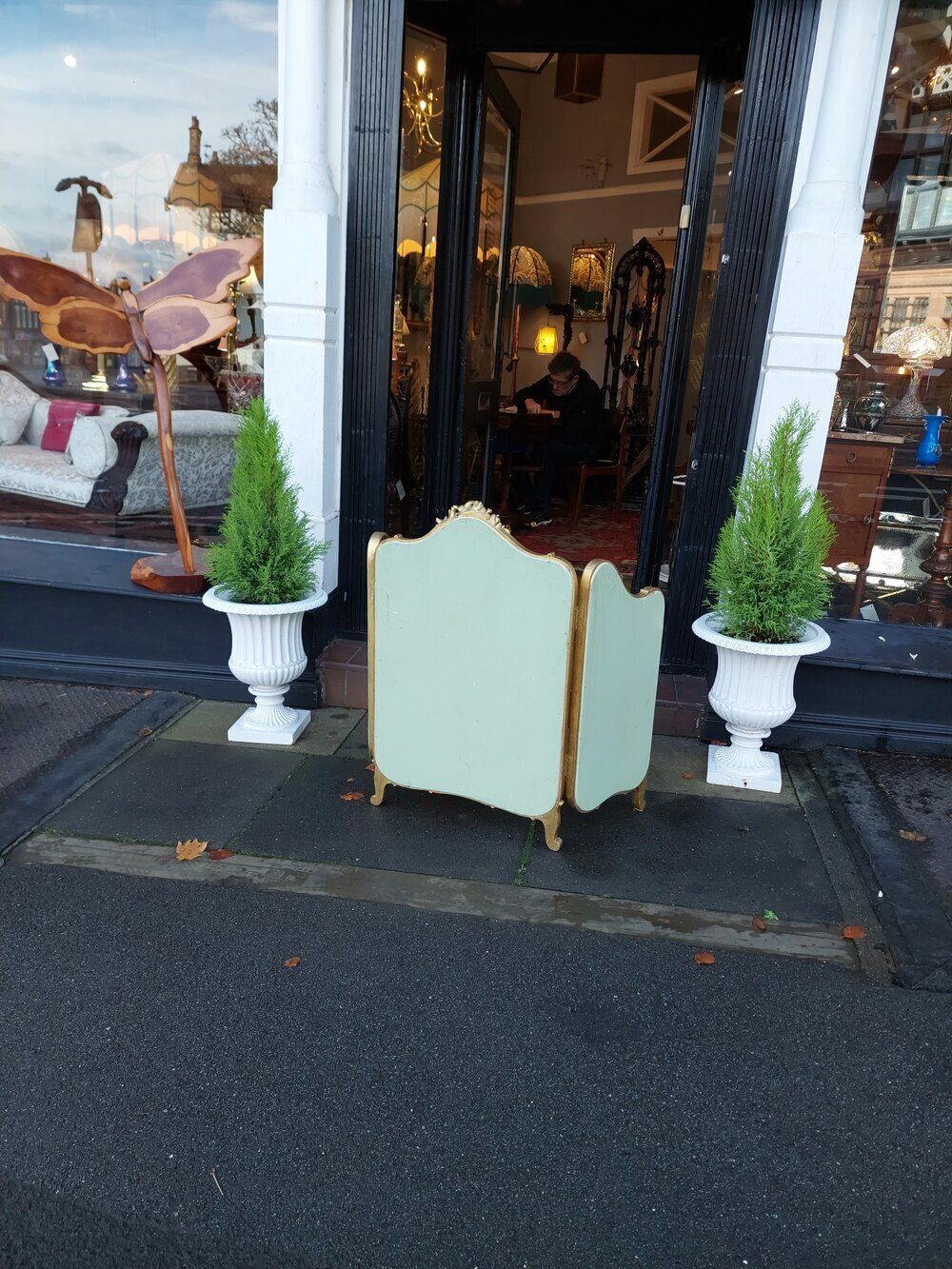 Early 20thc Gilt Folding Triple Dressing Mirror photo vinterior