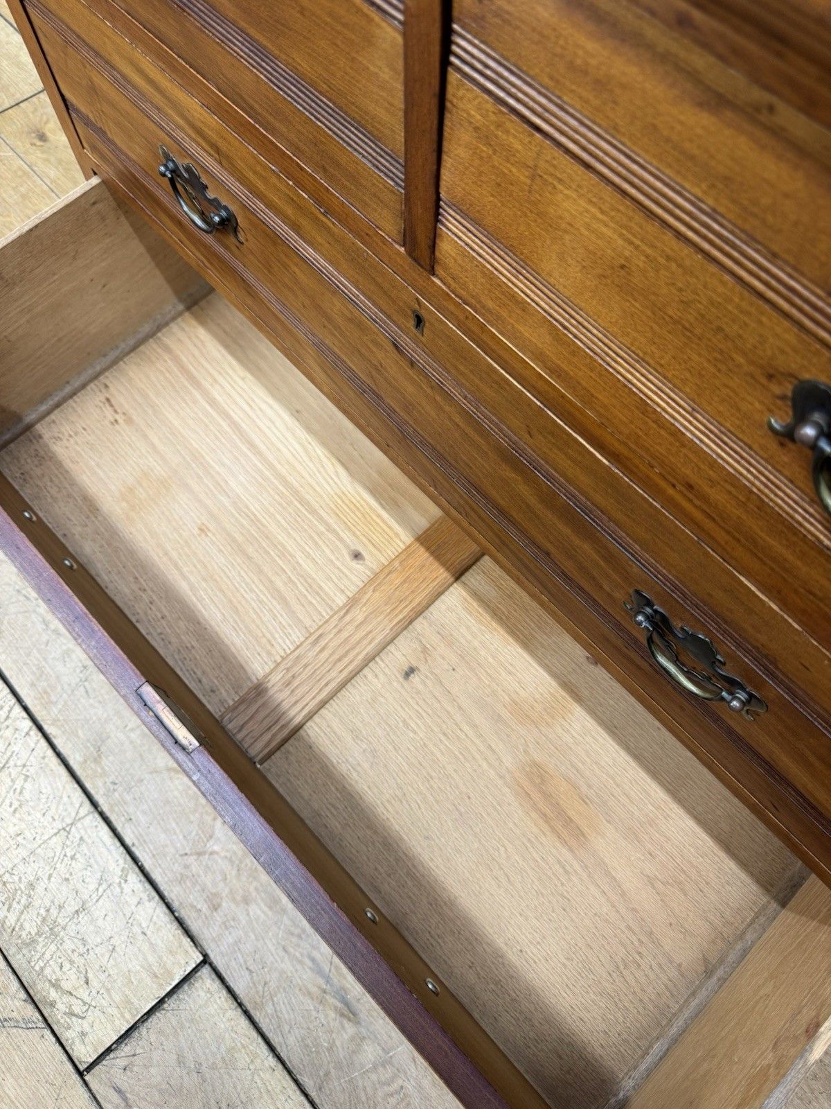 Edwardian Walnut Chest Of Drawers | Antique Bedroom Storage photo Furniture