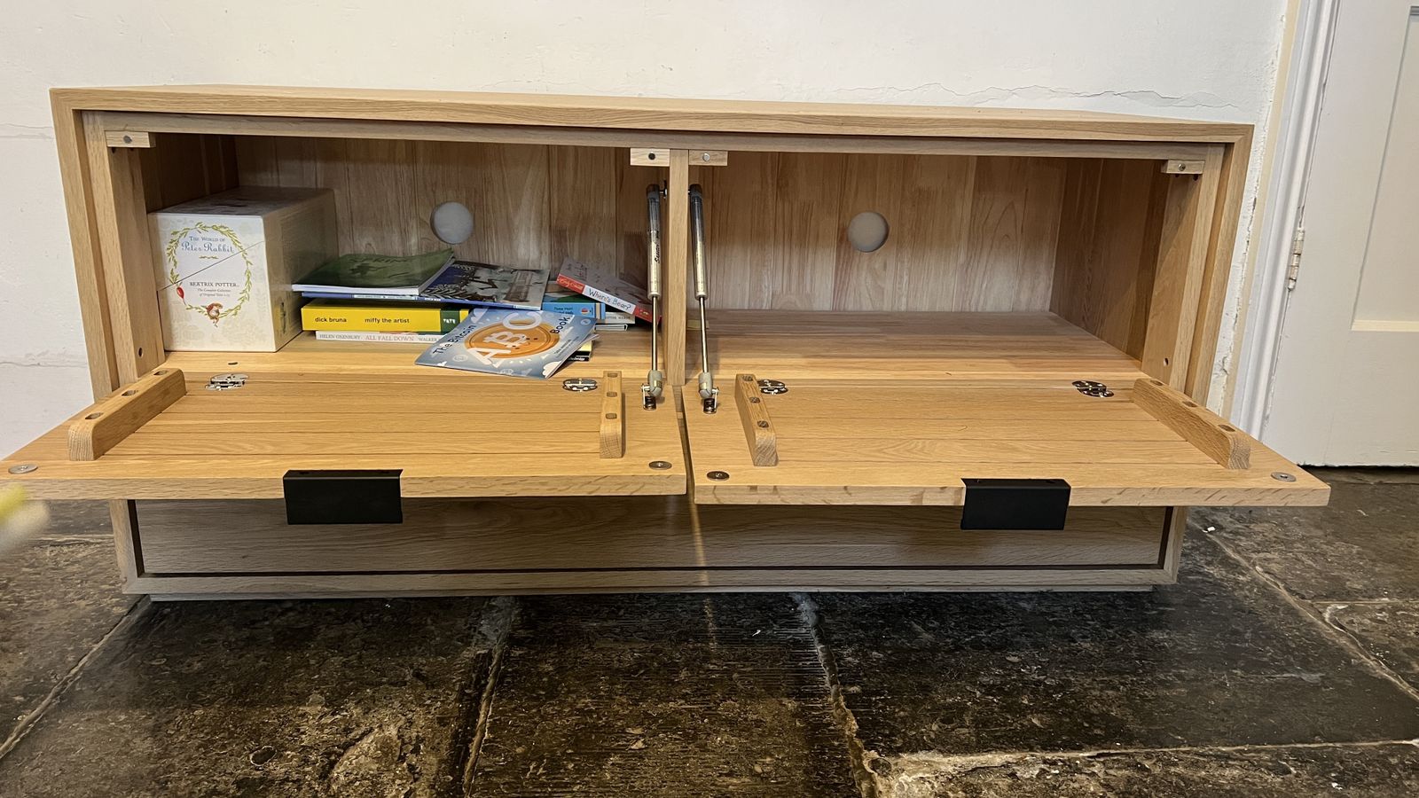 Tikamoon Solid Oak Tv Unit photo furniture