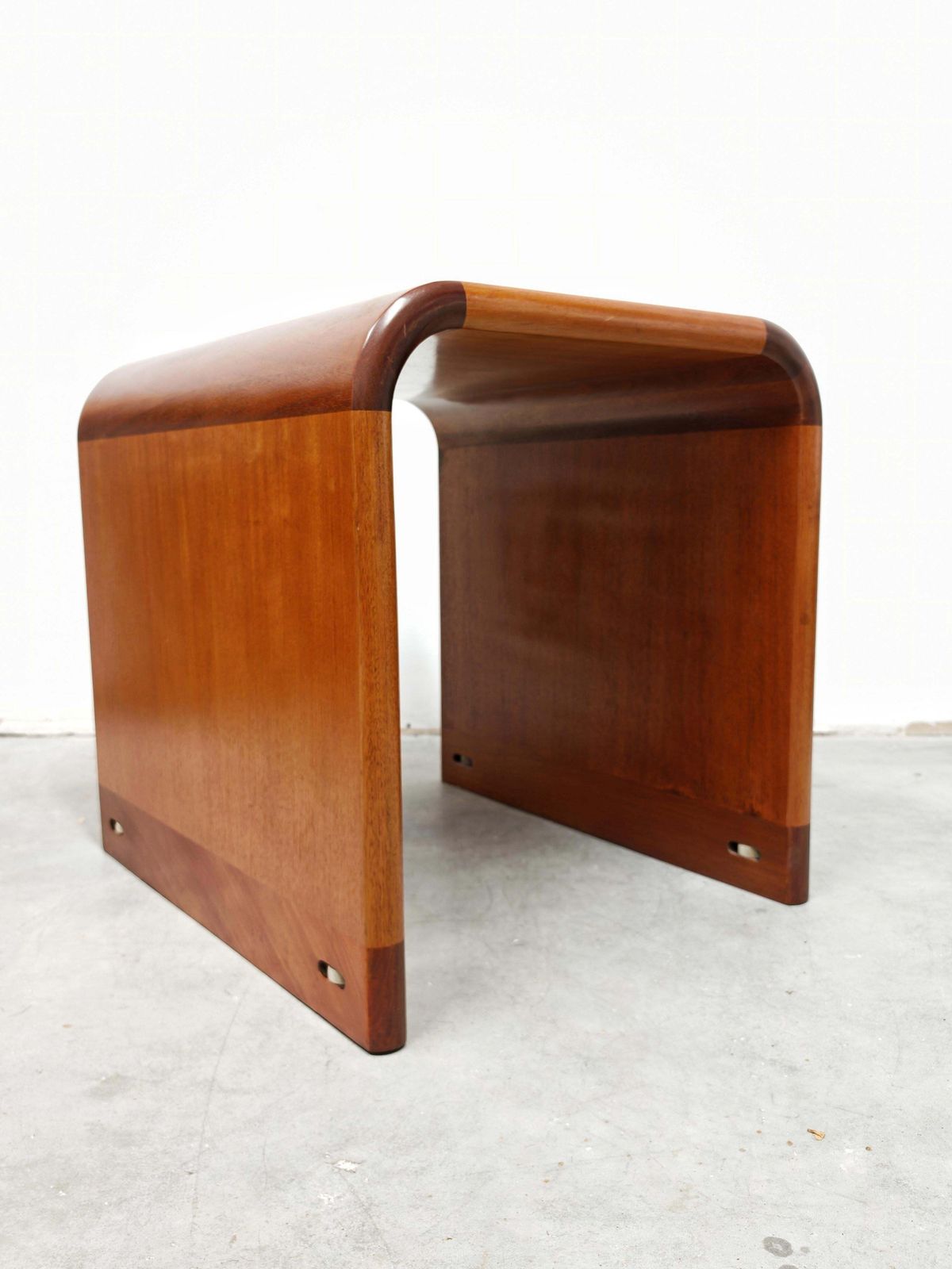 1 Of 2 Mid Century Modern Side Tables Or Nighstands By Magnus Olesen, 1960s photo vintage