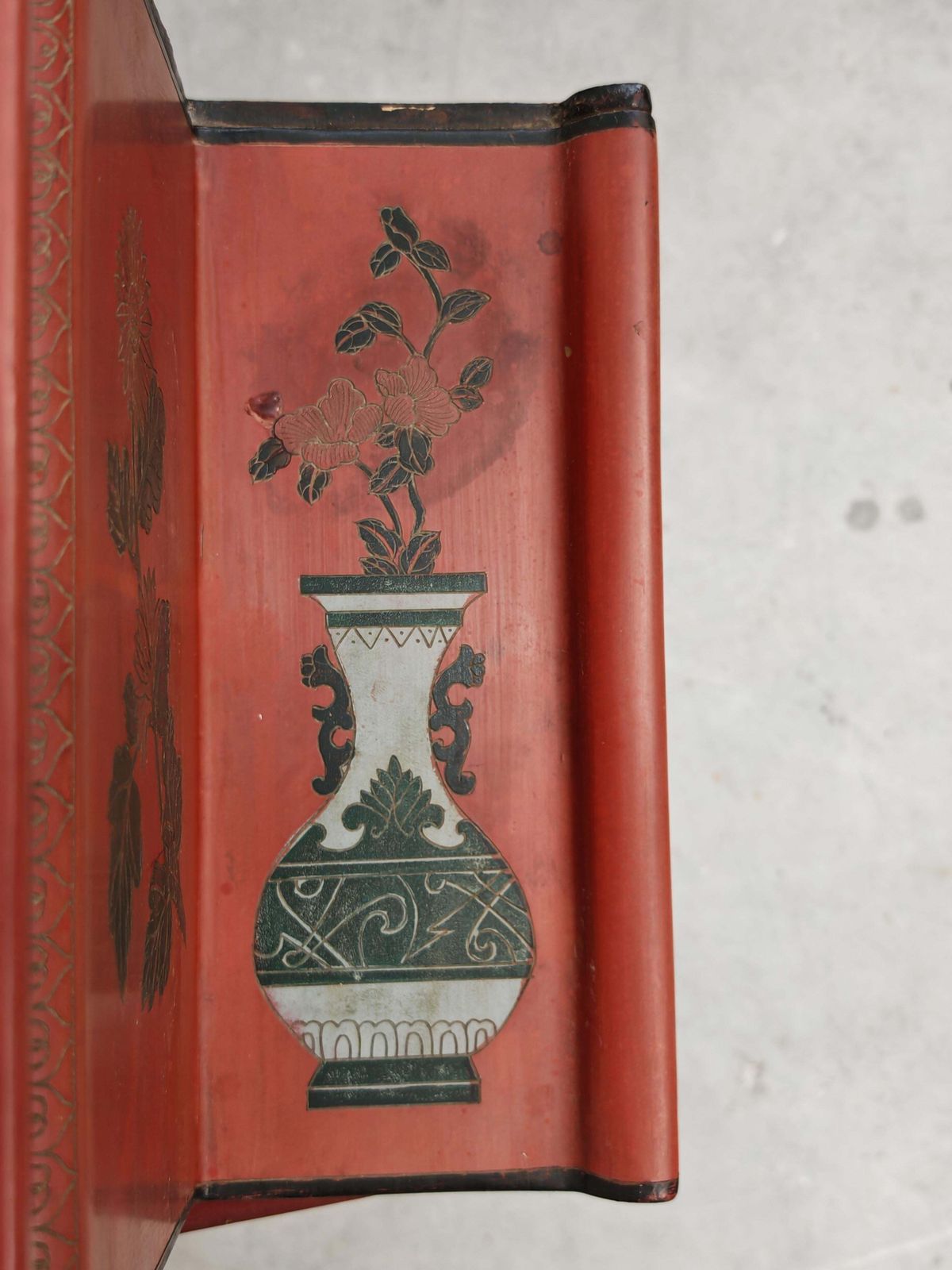 3200.0 Antique Nightstands In Red Lacquer And Hand Painted Ornaments, China 1800s photo