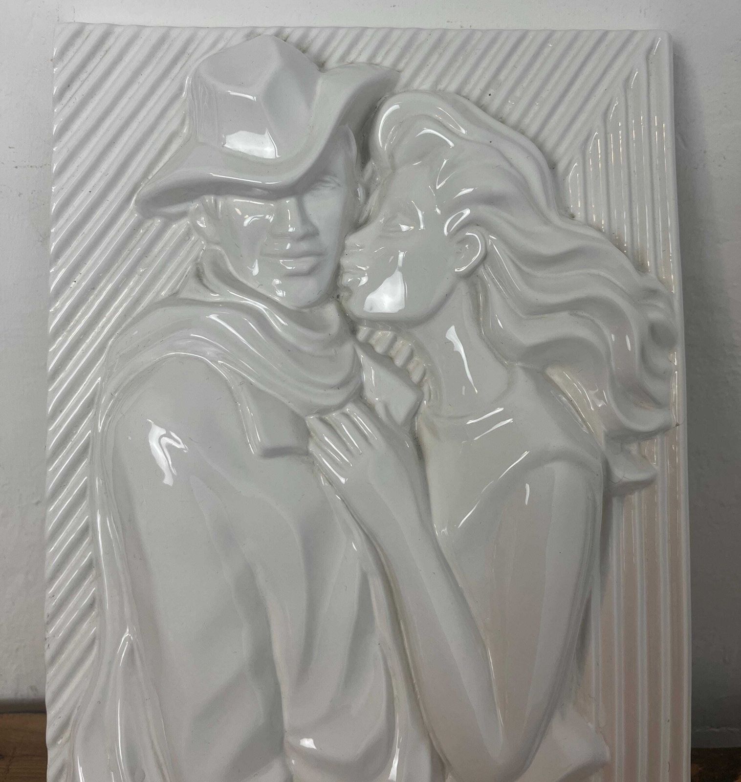Retro Ceramic Wall Plaque, Pop Art Design, Swedish Artist, Ewa Jarenskog, For Jie Gantoft photo vinterior