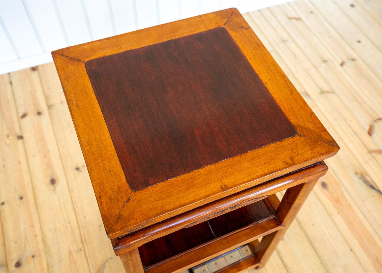 1400.0 Chinese Tiered Lamp Side Table Antique Qing Dynasty Fretwork Two Tone Blonde Red Scholars Tea Tabl.E 1890 Geometric Blood Ju Yumu Jumu Elm Jiangsu photo