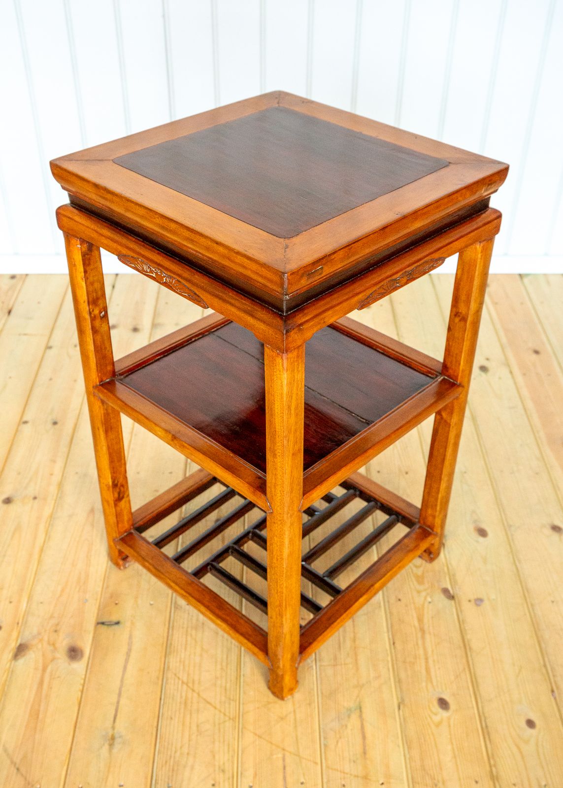 Chinese Tiered Lamp Side Table Antique Qing Dynasty Fretwork Two Tone Blonde Red Scholars Tea Tabl.E 1890 Geometric Blood Ju Yumu Jumu Elm Jiangsu photo vinterior