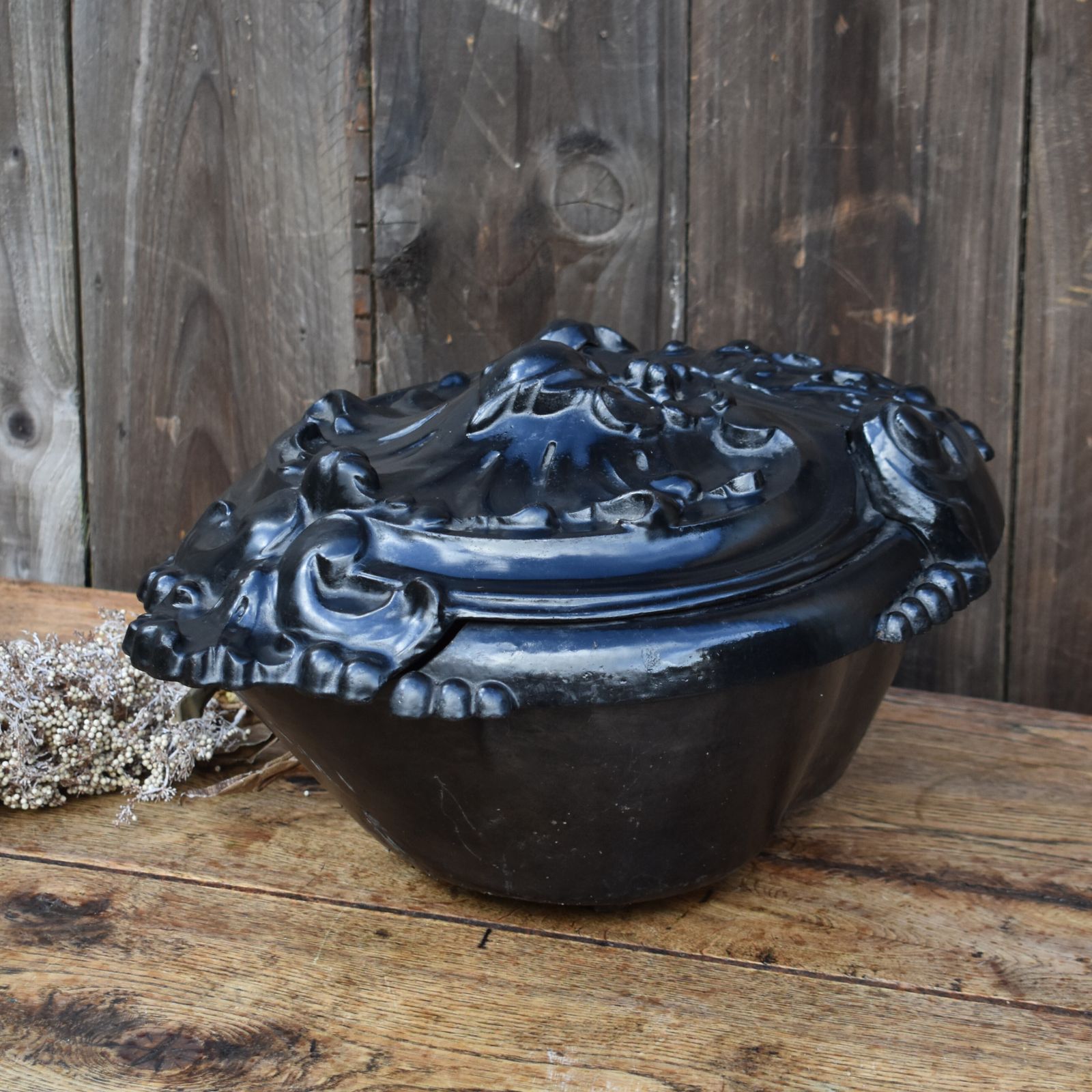 Antique 19th Century French Cast Iron Japanned Helmet Coal Scuttle Fireside Bin