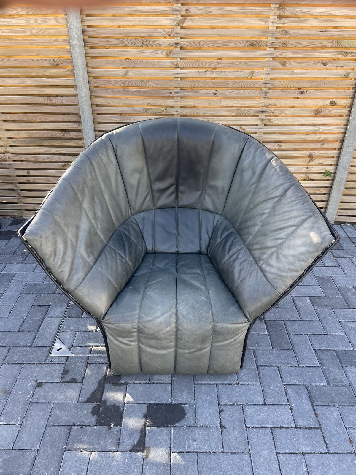 Ligne Roset Snug Leather Chair photo vinterior