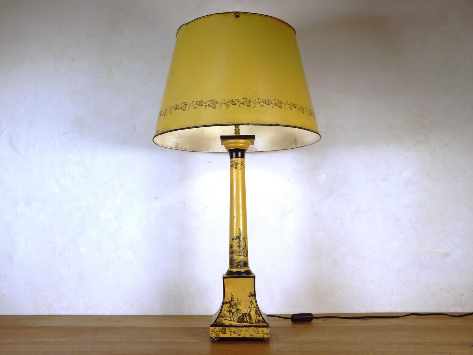 Original Italian Mid Century Tole / Metal Table Lamp (St.254) photo furniture