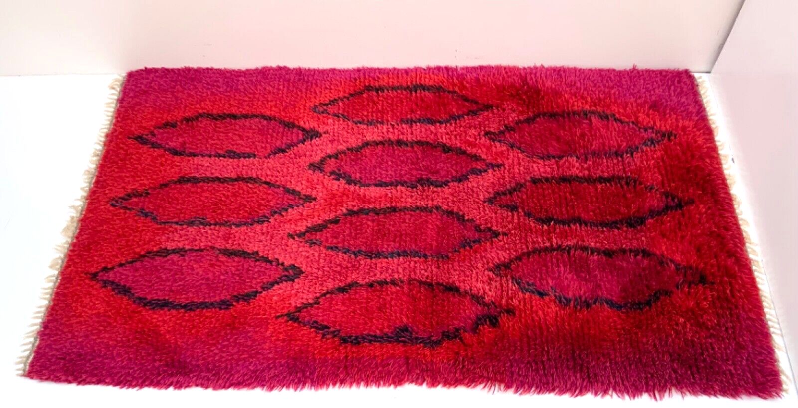Vintage Red Wool Rya Rug Woven Handmade Vintage Scandinavian Design 1970s photo vintage
