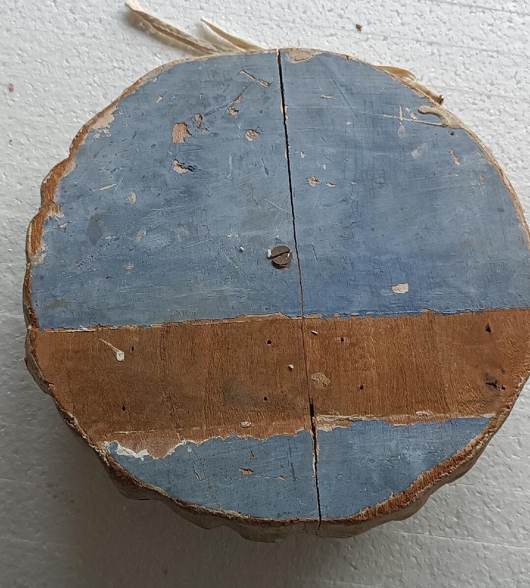 photo furniture Old Baroque Frieze, Wooden Rose Window, Italy