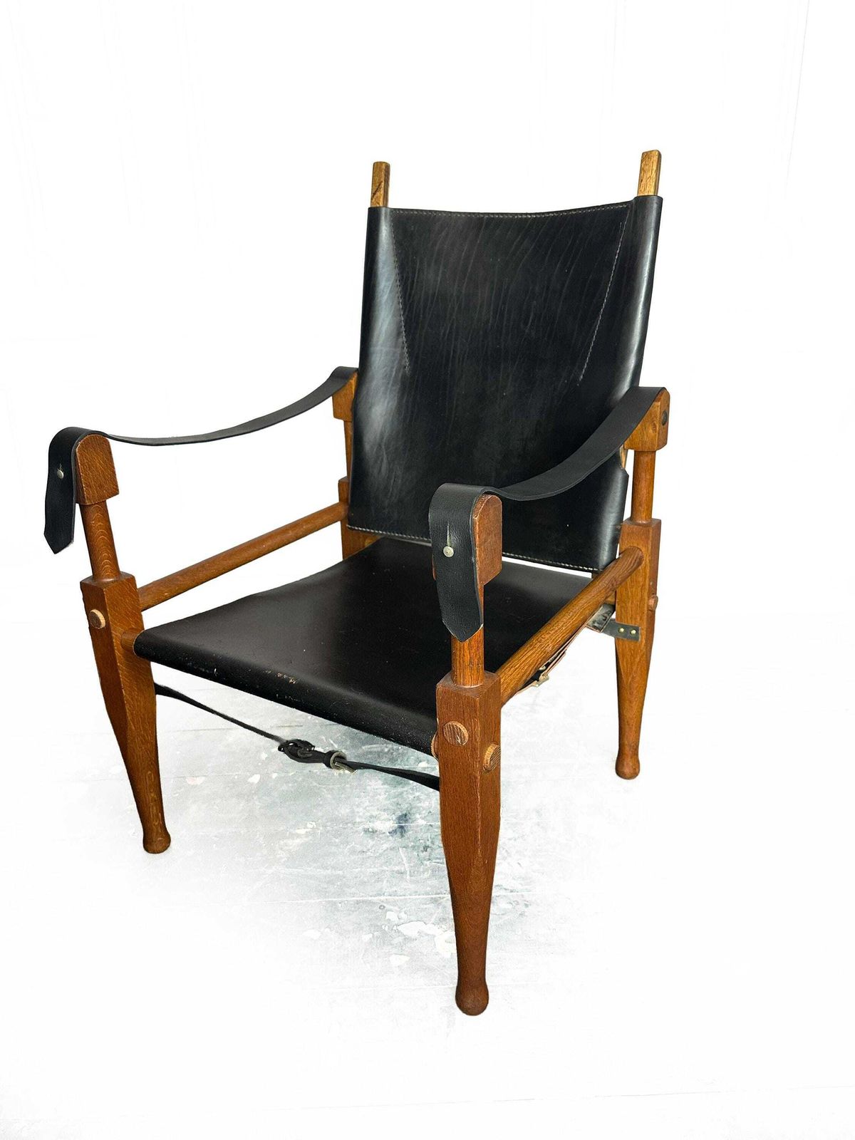 Wilhelm Kienzle (1886 1958) Set Of Two Colonial Armchair Mod. 28 Wohnbedarf, Switzerland, Campaign Chairs photo 1999.0