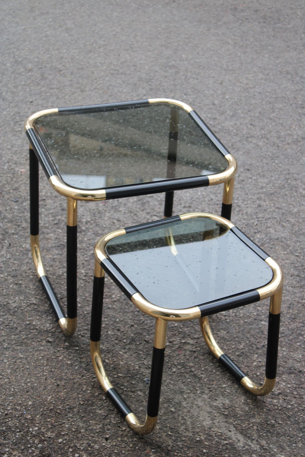 Interlocking Coffee Tables In Enamelled Tubular And Brass Italia 1960 photo furniture