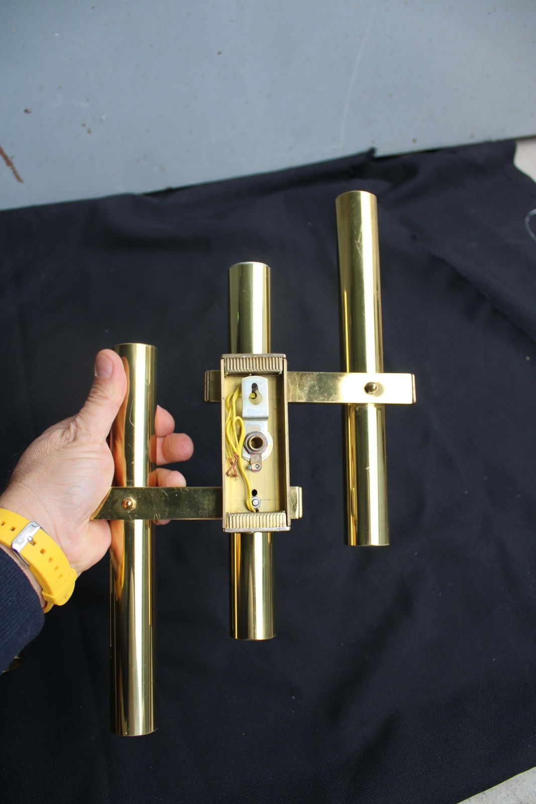 photo for sale Pair Of Italian Wall Lamps Sciolari 1970 Golden Brass Tubulars.